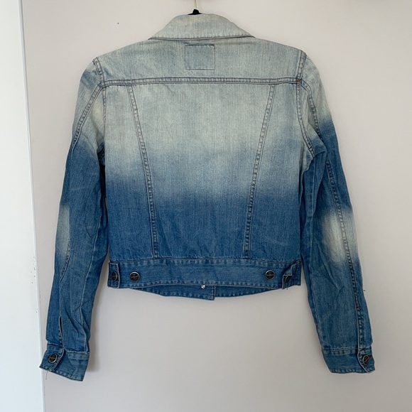 Jean jacket - Picture 2 of 3